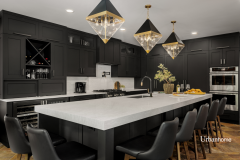 Chic kitchen with a spacious island